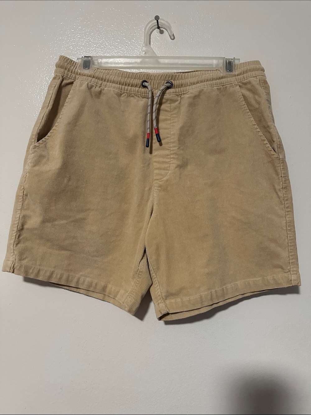 Men's Athletic Drawstring Shorts in Tan